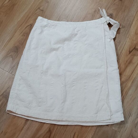 🔺️Tommy Hilfiger White Textured Paisley Print Wrap Belted Skirt Size 6 - Picture 1 of 8